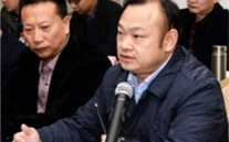 顺应新常态 再立异业绩--集团董事长张龙义加入大渡口区2015年民营企业座谈会