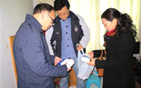 心系职工情 温暖送抵家——铜梁公司开展“送温暖”运动