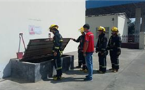 汶上县消防大队深入汶上公司-开展灭火救援演练运动