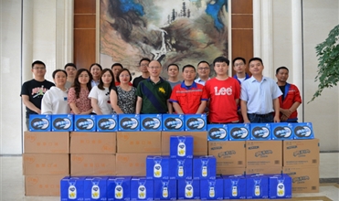 专心关爱、相伴生长--88858cc永利官网集团开展“六一”儿童节关爱运动