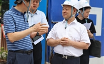 大渡口区政协主席刘德毅调研88858cc永利官网中心项目 助力区域经济高质量生长